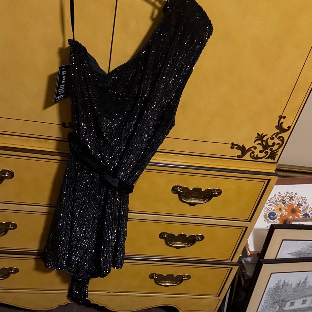 Retrofete Black Sparkle One Shoulder Dress - Picture 5 of 5